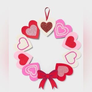 Target Valentine's Day Felt Heart and Bows Wreath - Spritz™